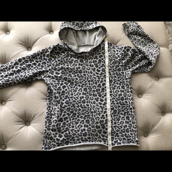 Animal print matching jogger set - Picture 5 of 10